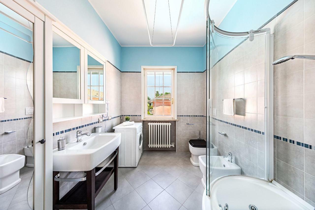 Il Quadrifoglio D4 Apartment By Wonderful Italy Sirmione Exteriör bild